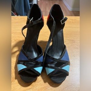 High heel three tone black shoes